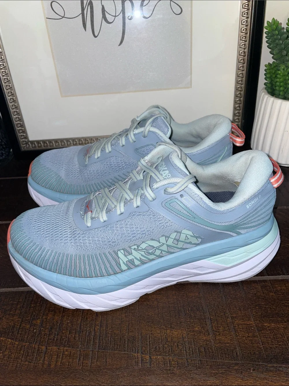 Hoka One One Bondi 7 Athletic Shoes Blue Fog/ Blue Glass Size 6.5D Wide Width
